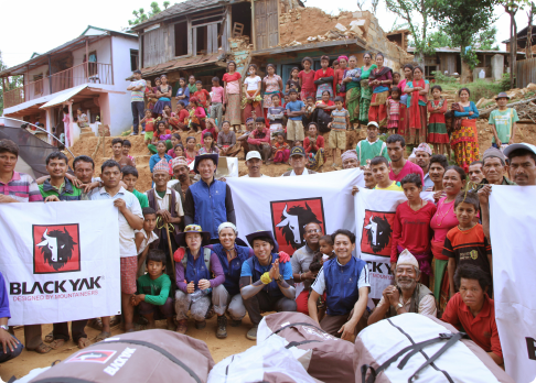블랙야크강태선나눔재단, 네팔 지진 피해 복구 지원